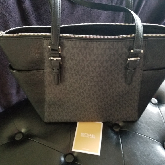 Michael Kors purse NWT - Picture 12 of 12